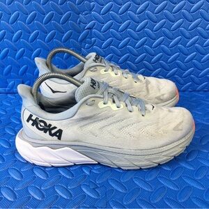 Hoka One One Arahi 6 Womens Running Shoes Light Blue Athletic Sneakers Size 8B
